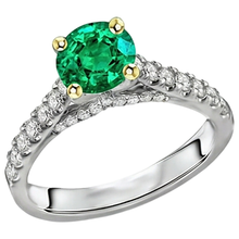 Afbeelding in Gallery-weergave laden, Colombiaanse Smaragd Edelsteen Ring 2-karaat Bicolor 14K Goud – zijaanzicht
