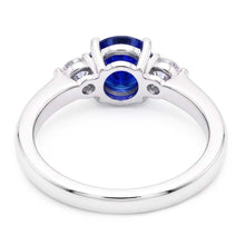 Afbeelding in Gallery-weergave laden, Ceylon Sapphire Edelsteen Ring Vrouwen 3 Steen Ronde Diamanten 2.50 Karaat