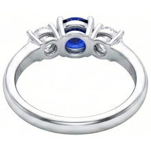 Afbeelding in Gallery-weergave laden, Ceylon blauwe saffier Natuurlijke echte diamanten ( niet in een laboratorium gekweekt ) ring met 3 stenen wit goud 14K 3.5 karaat
