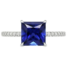 Afbeelding in Gallery-weergave laden, Ceylonsaffier en uit de aarde gewonnen diamanten 5.5 karaat solitaire accenten ring