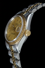 Afbeelding in Gallery-weergave laden, Champagne Stok-wijzerplaat Datumjust dames Rolex roestvrij staal en gouden jubileumrol