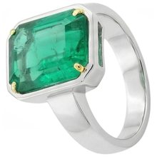Afbeelding in Gallery-weergave laden, Premium Gekleurde Steen Ring 4 karaat – hoekaanzicht