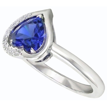 Afbeelding in Gallery-weergave laden, Dames Hart Edelsteen Ring Blauwe Saffier 2 Karaat Prong Set Diamanten