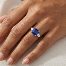 Afbeelding in Gallery-weergave laden, echte pear diamant 2.75karaat ring met diamantaccenten