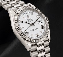 Afbeelding in Gallery-weergave laden, Rolex Day-Date 228239 40mm Witte Romeinse Wijzerplaat 18K Witgoud Horloge