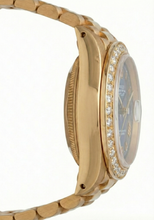 Afbeelding in Gallery-weergave laden, Diamant rand Blauwe Romeinse wijzerplaat Rolex Geelgouden voorzitter Stijl horloge Datumjust