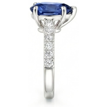 Afbeelding in Gallery-weergave laden, echte round diamant 4karaat ring op wit