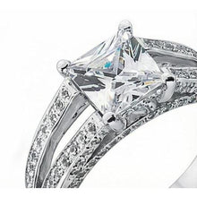 Afbeelding in Gallery-weergave laden, Echte Natuurlijke uit de aarde gewonnen Diamanten Jubileum Fantasie Ring 3.51 Karaat Princess Goud Wit