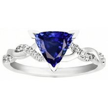 Afbeelding in Gallery-weergave laden, echte trillion saffier 1.50karaat ring bovenaanzicht