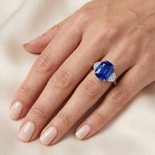 Afbeelding in Gallery-weergave laden, Drie stenen ovale blauwe saffier ring 4,50 karaat halve maan Natuurlijke echte diamant ( niet in het laboratorium gekweekt )en
