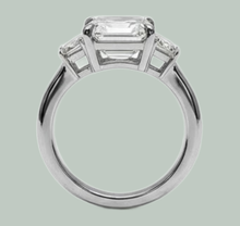 Afbeelding in Gallery-weergave laden, Ring met 3 Stenen, Adelaarsklauw Zetting, Asscher & Trapezium Geslepen, Echte Natuurlijke uit de aarde gewonnen Diamant Nieuw