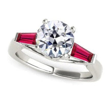 Afbeelding in Gallery-weergave laden, Echt Robijn & Diamanten Trilogie Ring 3.20 Karaat Oud Geslepen 14K Goud