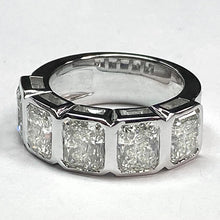 Afbeelding in Gallery-weergave laden, Echt Stralende Diamant Band 5 Stenen