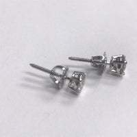 Afbeelding in Gallery-weergave laden, Echt Diamanten Oorknopjes 1 Karaat