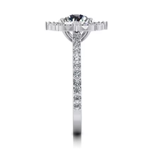 Afbeelding in Gallery-weergave laden, Echt Diamanten Verlovingsring Halo 3 Karaat