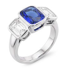 Afbeelding in Gallery-weergave laden, Echte 3 Stone Emerald Diamond & Ceylon Sapphire Ring Bezel Set Goud 3 karaat