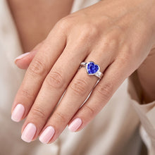 Afbeelding in Gallery-weergave laden, Echte Edelsteen Ring Hart Bezel Set Ceylon Sapphire 2.25 Karaat Sieraden
