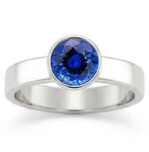 Afbeelding in Gallery-weergave laden, Echte Heren Solitaire Ring Bezel Set Ronde Blauwe Saffier 2 karaat Dikke Schacht