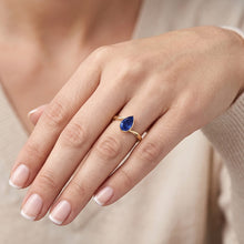 Afbeelding in Gallery-weergave laden, Echte Solitaire Sri Lankaanse Sapphire Ring Bezel Set Geel Goud 1,50 Karaat