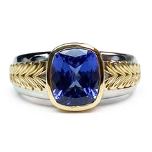 Afbeelding in Gallery-weergave laden, Echte Tweekleurige Solitaire Tanzanite Ring Kussen Bezel Set 5,50 Karaat