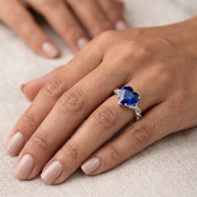Afbeelding in Gallery-weergave laden, Edelsteen Hart Blauwe Saffier Ring Gedraaide Stijl 3.50 Karaat Diamanten