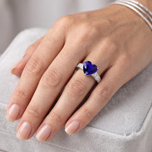 Afbeelding in Gallery-weergave laden, Edelsteen Sieraden Blauwe Saffier Hart Verlovingsring Goud 4,50 Karaat