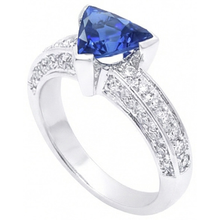 Afbeelding in Gallery-weergave laden, Edelsteen Sieraden Triljoen Saffier Ring 3 Karaat Met Ronde Diamanten