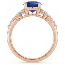 Afbeelding in Gallery-weergave laden, Edelsteen Solitaire Met Diamanten Accenten Ring Blauwe Saffier 4 Karaat
