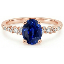 Afbeelding in Gallery-weergave laden, Edelsteen Solitaire Met Diamanten Accenten Ring Blauwe Saffier 4 Karaat