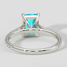 Afbeelding in Gallery-weergave laden, Elegante Paraiba ring met smaragdgeslepen diamant