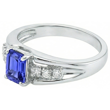 Afbeelding in Gallery-weergave laden, Emerald Cut Ceylon Sapphire Met Ronde Diamanten 1.30 Ct Ring