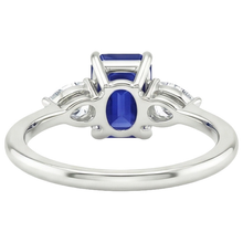 Afbeelding in Gallery-weergave laden, Royal Blue Saffier Edelsteen Ring 3-karaat 14K Witgoud – bovenaanzicht