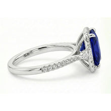 Afbeelding in Gallery-weergave laden, Princess Royal Blue Saffier ring in 14K Witgoud – profielaanzicht