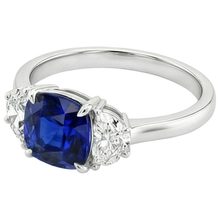 Afbeelding in Gallery-weergave laden, echte saffier 3karaat ring close-up detail