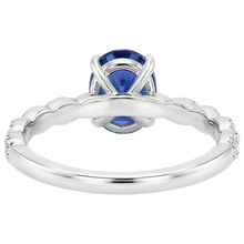 Afbeelding in Gallery-weergave laden, Gouden Edelsteen Ring Ovale Blauwe Saffier & Pave Set Diamanten 3,50 Karaat