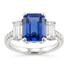Afbeelding in Gallery-weergave laden, Gouden Emerald Diamond Blue Sapphire Ring met ronde accenten 3,50 karaat