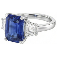 Afbeelding in Gallery-weergave laden, Gouden ring met 3 stenen smaragd blauwe saffier en trapeziumNatuurlijke echte diamant ( niet in het laboratorium gekweekt )en 4 karaat