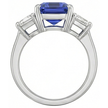 Afbeelding in Gallery-weergave laden, Gouden ring met 3 stenen smaragd blauwe saffier en trapeziumNatuurlijke echte diamant ( niet in het laboratorium gekweekt )en 4 karaat