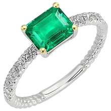 Afbeelding in Gallery-weergave laden, High-end Colombiaanse Smaragd Gekleurde Steen Ring 2 karaat – hoekaanzicht
