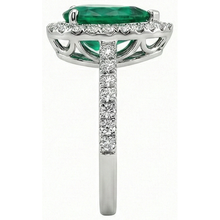 Afbeelding in Gallery-weergave laden, Groene Edelsteen Ring Groente smaragd Met Halo Diamant 3,75 Karaat Wit Goud 14K