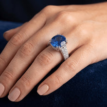 Afbeelding in Gallery-weergave laden, Grote Ronde Natuurlijke uit de aarde gewonnen Diamanten Ring Echte Blauwe Saffier 6 Karaat Prong Gezet Goud
