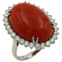 Afbeelding in Gallery-weergave laden, Grote ovale rode koraal met kleine ronde Natuurlijke echte diamanten ( niet in een laboratorium gekweekt ) 13 kt ring wit goud 14K