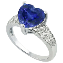 Afbeelding in Gallery-weergave laden, Hart Ceylon Blauwe Saffier Ring Met IGI GECERTIFICEERDE Diamanten 7 Karaat Goud 14K