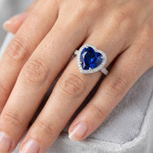 Afbeelding in Gallery-weergave laden, Hartvormige Sri Lanka Blauwe Saffier & Natuurlijke uit de aarde gewonnen Diamanten Ring 7.76 Karaat WG 14K