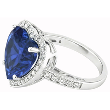 Afbeelding in Gallery-weergave laden, Hartvormige Sri Lanka Blauwe Saffier & Natuurlijke uit de aarde gewonnen Diamanten Ring 7.76 Karaat WG 14K