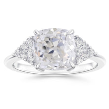 Afbeelding in Gallery-weergave laden, Kussen Natuurlijke uit de aarde gewonnen Diamant Adelaarsklauw Ring Oud Europees Geslepen Witgoud Prong Zetting