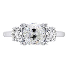 Afbeelding in Gallery-weergave laden, Kussen Oud Geslepen Echt Diamanten Ring 4,50 Karaat met Markiezin & Halve Manen