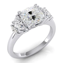 Afbeelding in Gallery-weergave laden, Kussen Oud Geslepen Echt Diamanten Ring 4,50 Karaat met Markiezin & Halve Manen