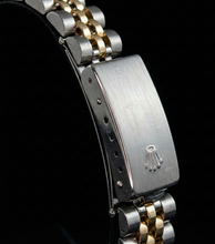 Afbeelding in Gallery-weergave laden, Middelgroot Rolex roestvrij staal 31 mm tweekleurig armbandhorloge met witte Romeinse wijzerplaat