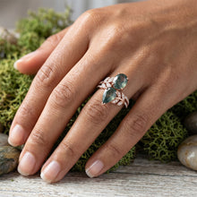 Afbeelding in Gallery-weergave laden, Moss Agate Gekleurde Steen Ring – Pavé 3,25 karaat 14K Rosé Goud